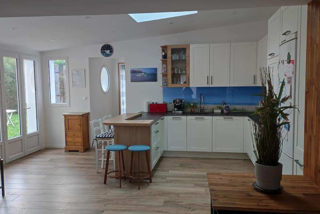 Maison Spacieuse 50 M De La Plage Ouistreham Buitenkant foto